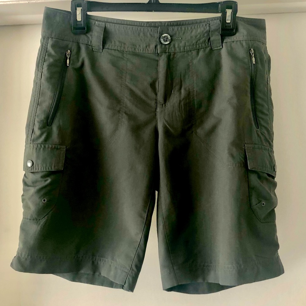 Columbia sports shorts